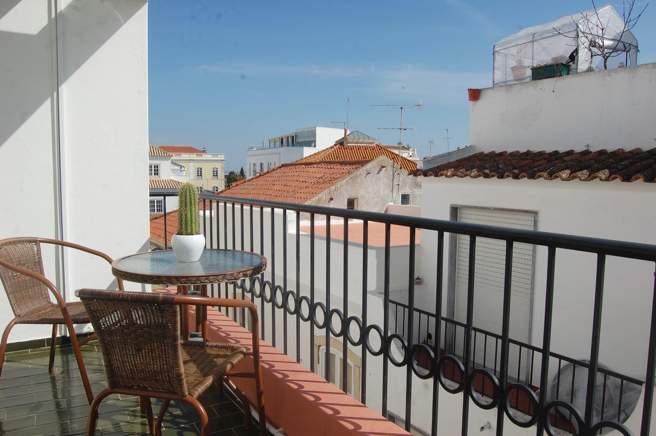 Suites Inn Лагуш Екстер'єр фото