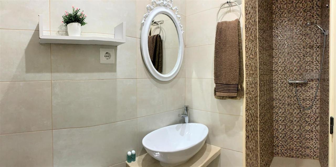 Suites Inn Лагуш Екстер'єр фото